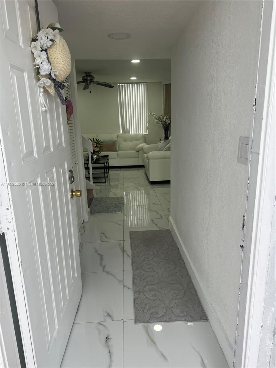 Real estate property located at 1705 San Remo Cir, Miami-Dade, SAN REMO, Homestead, FL