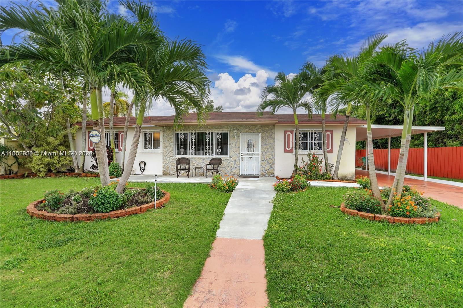 Real estate property located at 11820 199th St, Miami-Dade, SOUTH MIAMI HEIGHTS ADDN, Miami, FL