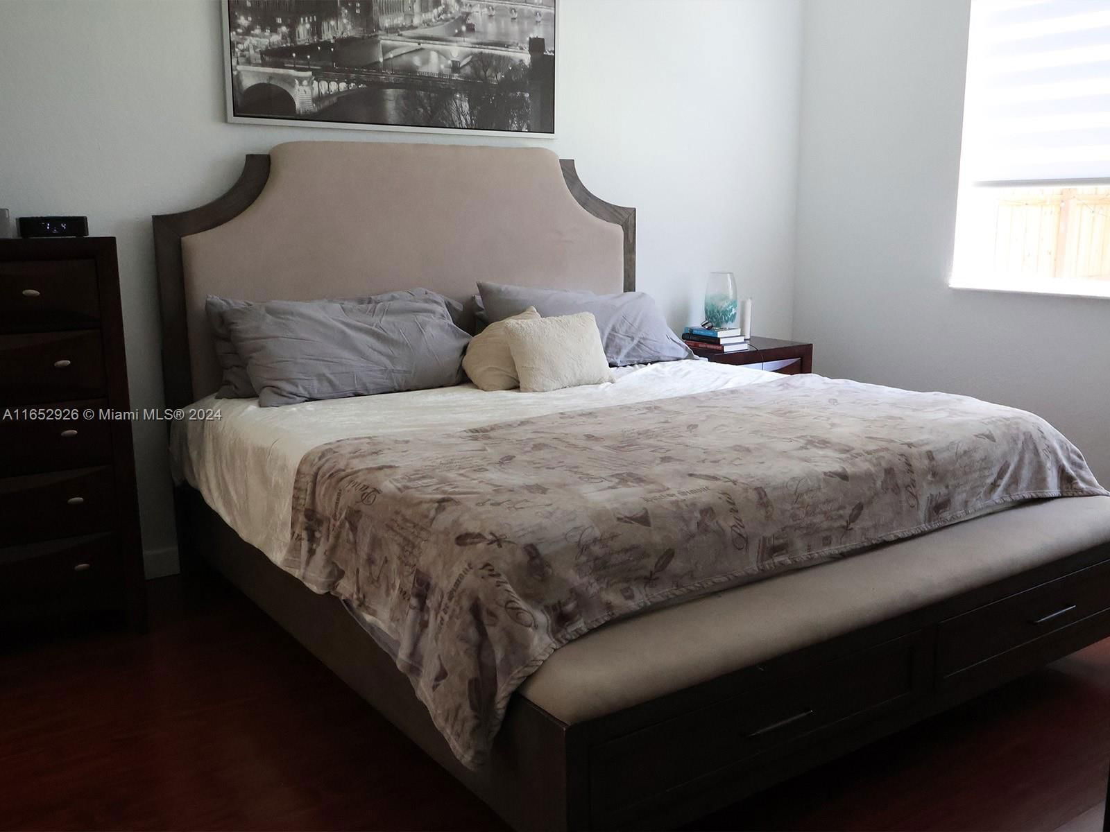 Real estate property located at 8788 222nd Ter, Miami-dade, Lakes By The Bay Kaye, Cutler Bay, FL