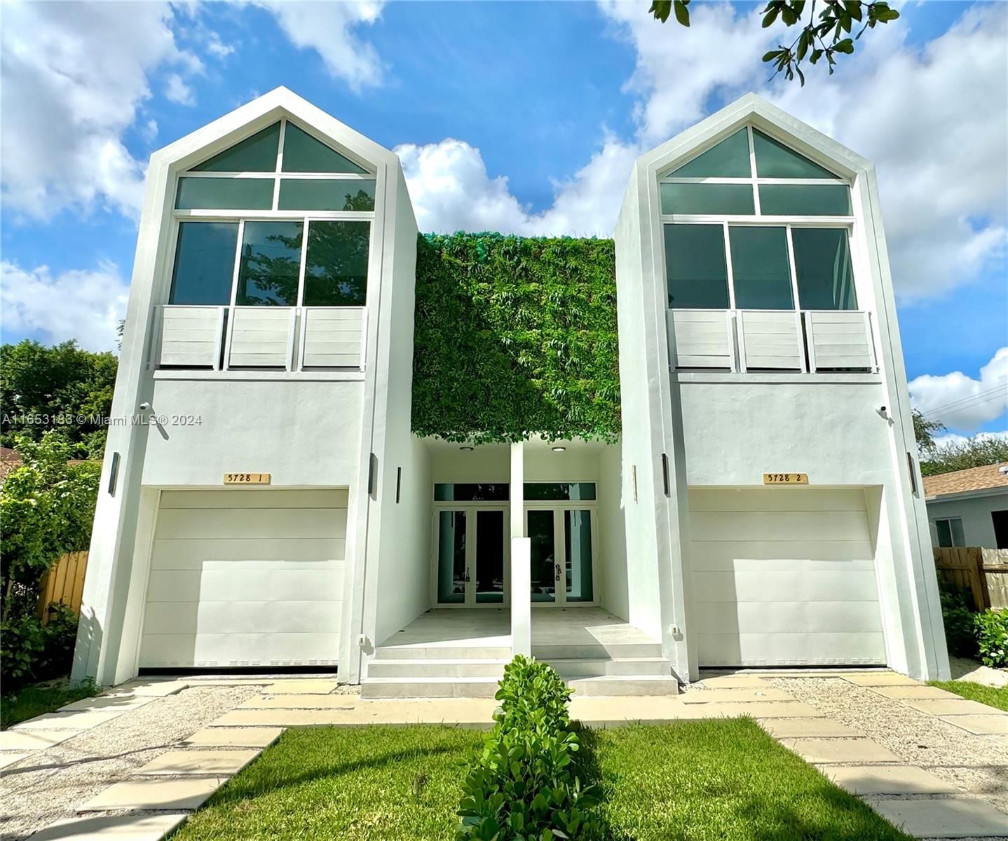 Real estate property located at 5728 5th Ct TH-A, Miami-Dade, BUENA VISTA GARDENS, Miami, FL