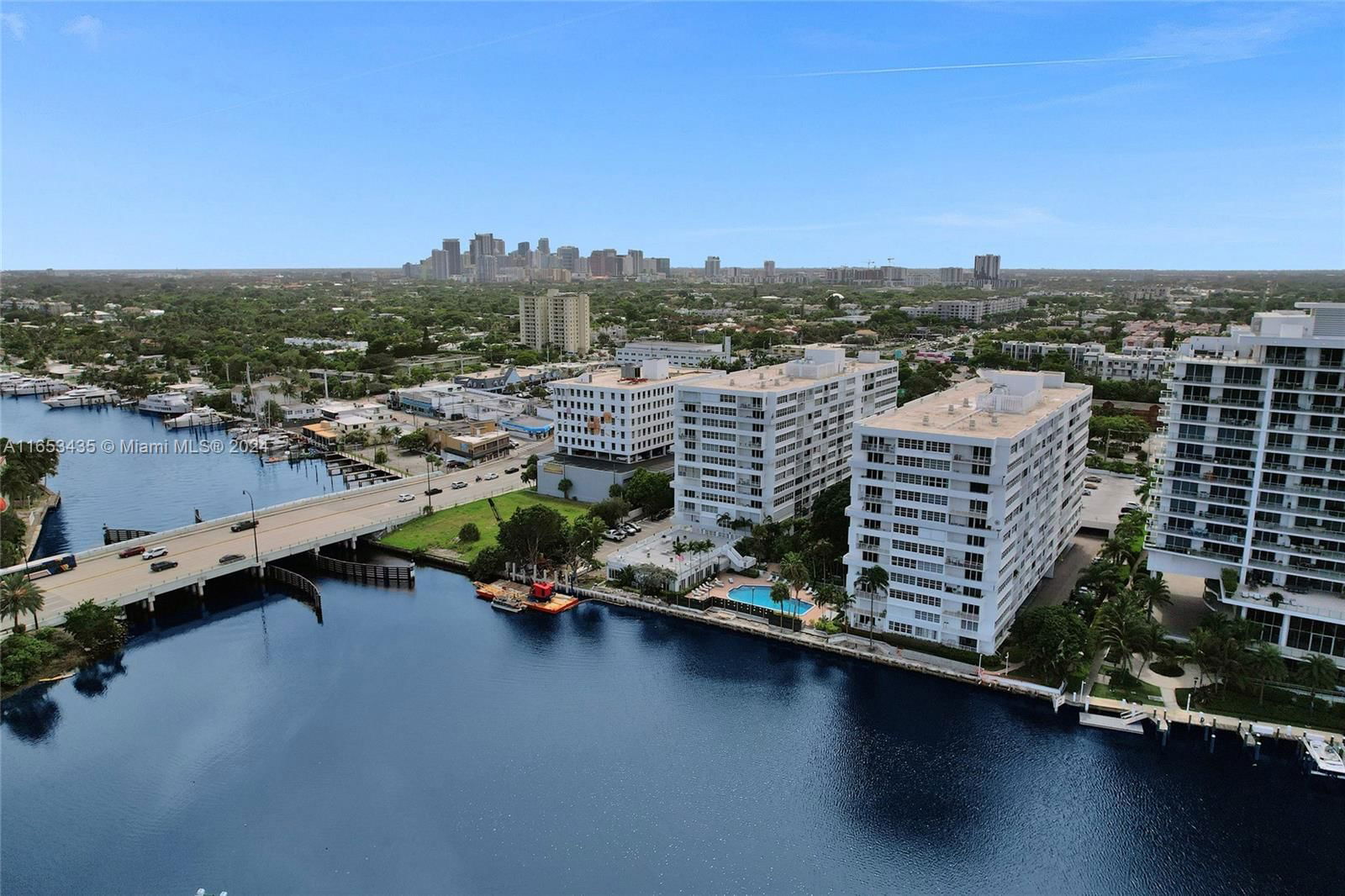 Real estate property located at 1160 Federal Hwy #815, Broward, EAST POINT TOWERS CONDO, Fort Lauderdale, FL