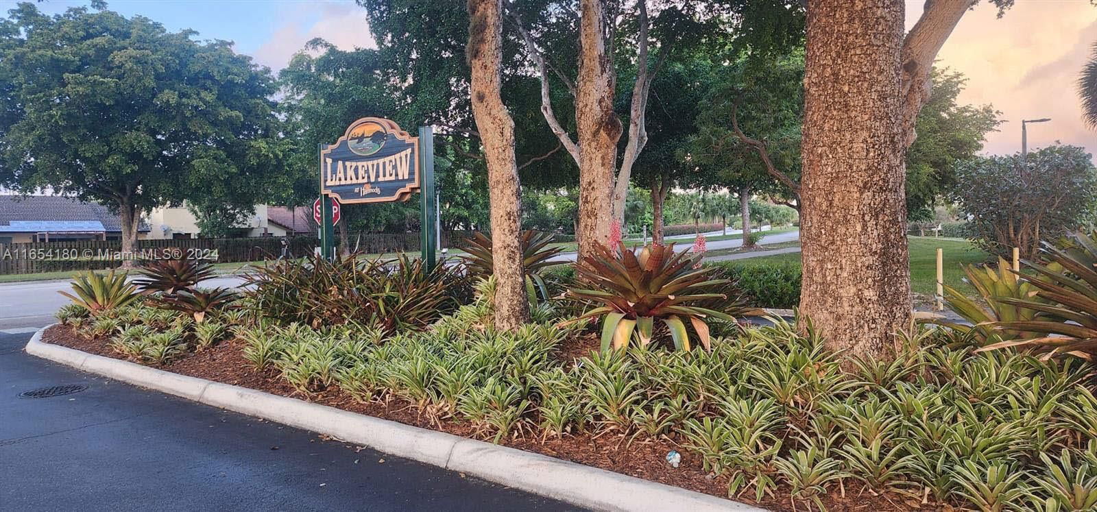 Real estate property located at 9731 Hammocks Blvd #102B, Miami-Dade, LAKEVIEW AT THE HAMMOCKS, Miami, FL