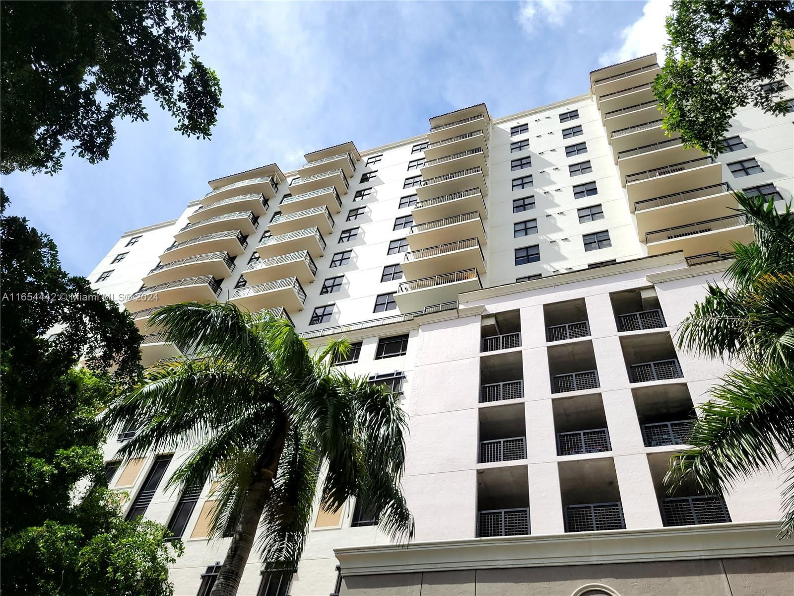 Real estate property located at 888 Douglas Rd #702, Miami-Dade, PUERTA DE PALMAS CONDO, Coral Gables, FL