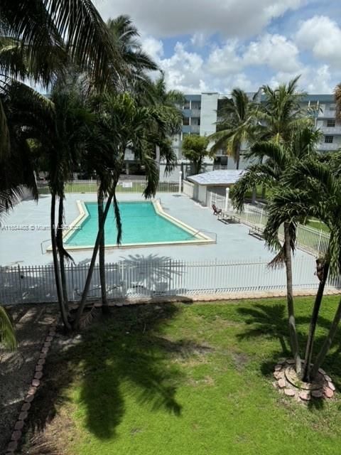 Real estate property located at 1655 44th Pl #340, Miami-Dade, EL SOL CONDO, Hialeah, FL