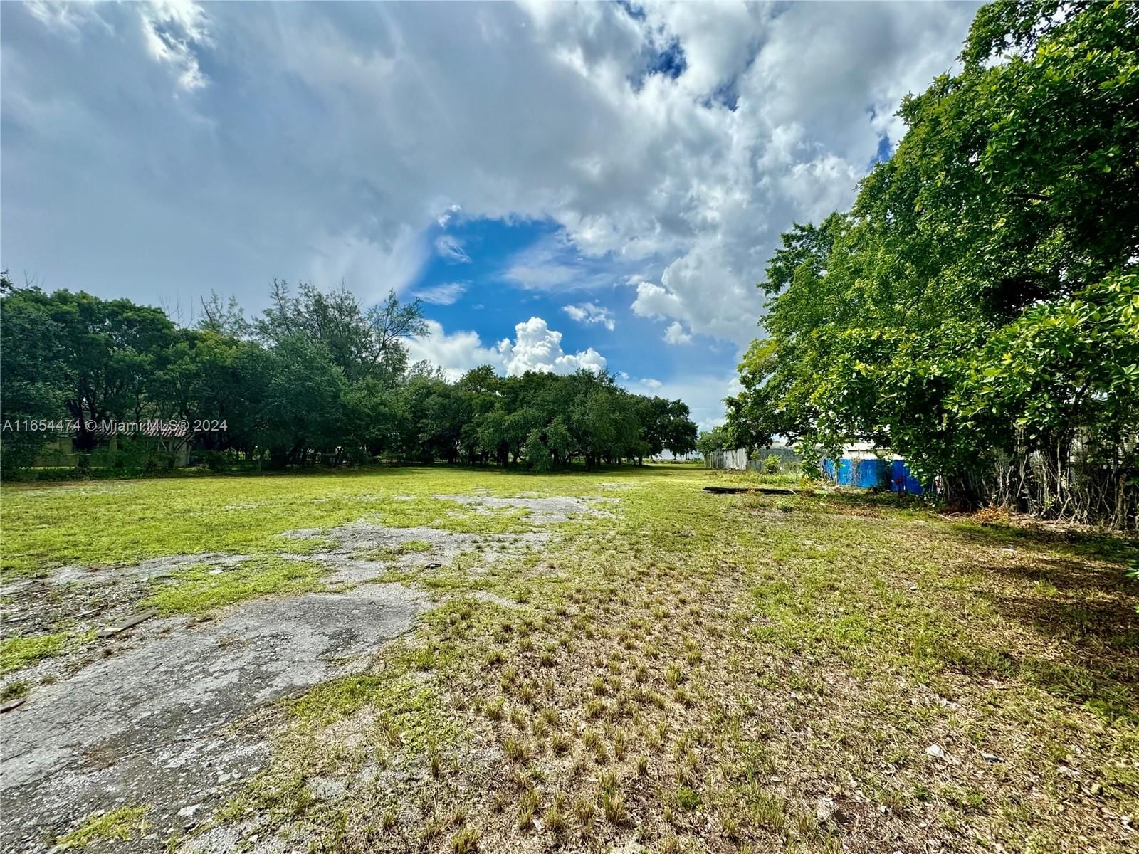Real estate property located at E. Bunche Park Dr, Miami-dade, Bunche Park, Miami Gardens, FL