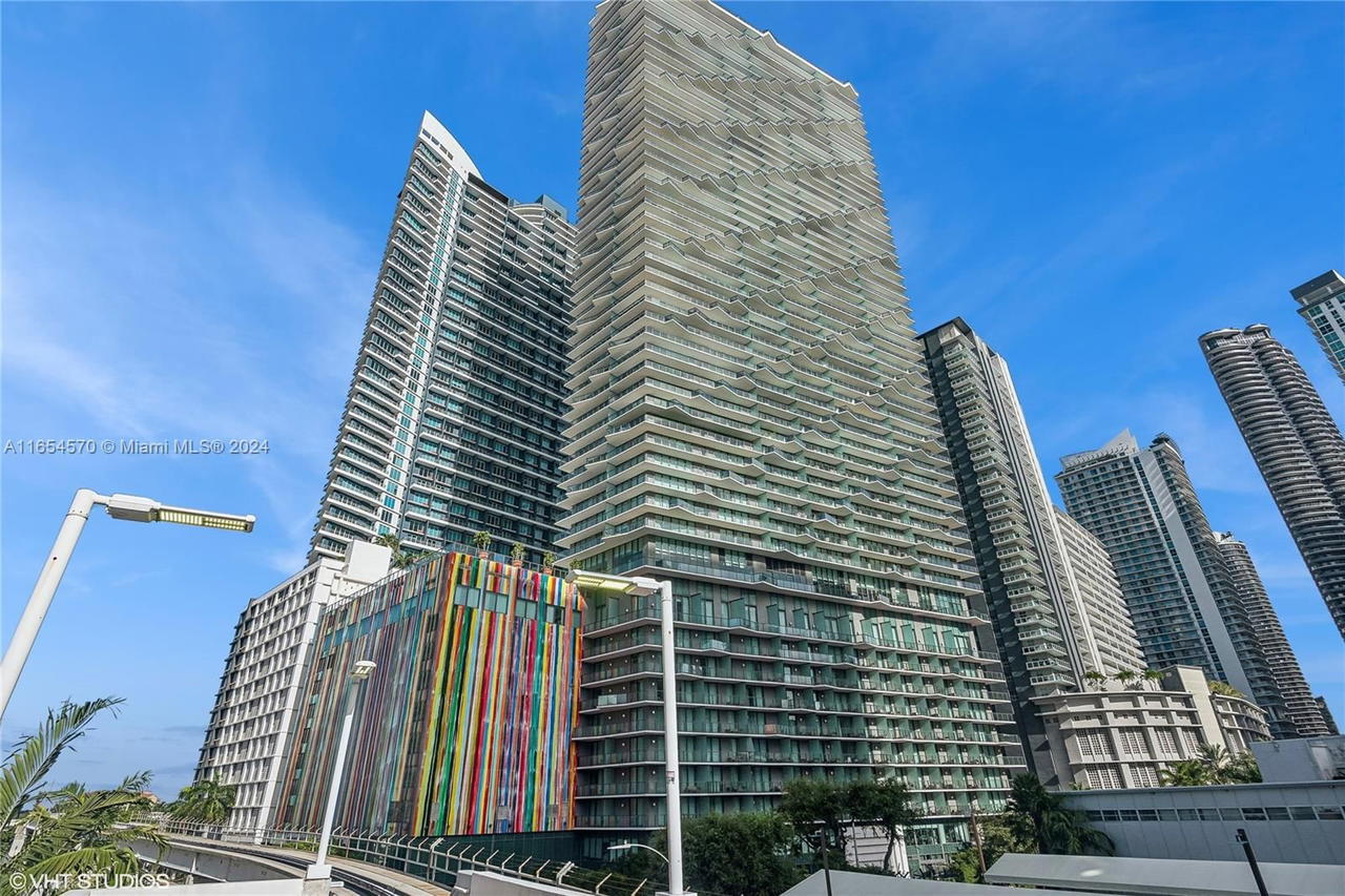 Real estate property located at 1300 Miami Ave #4710, Miami-dade, 1300 S Miami Avenue Condo, Miami, FL