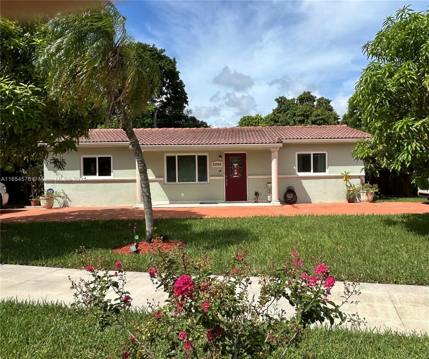 Real estate property located at 11011 69th Dr, Miami-Dade, WESTWOOD ESTS SEC 1 2ND A, Miami, FL