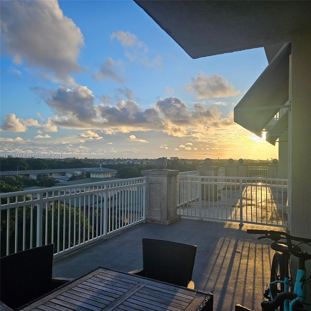 Real estate property located at 450 Federal Hwy #514, Palm Beach, CASA COSTA CONDO, Boynton Beach, FL