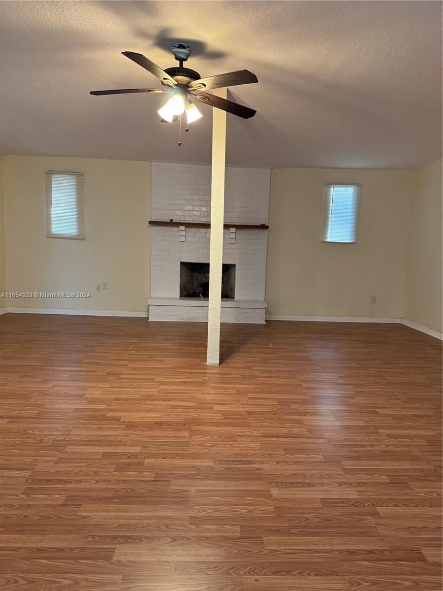 Real estate property located at 9410 Gilchrist ct, Duval, Carver Manor Unit 10, Jacksonville, FL