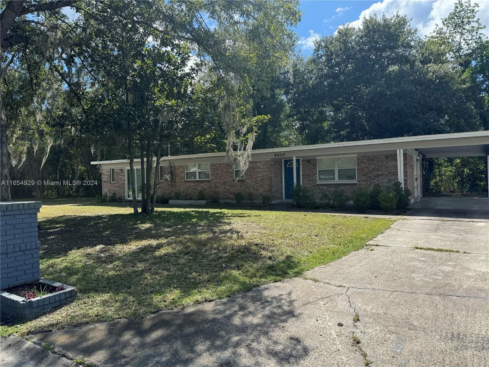 Real estate property located at 9410 Gilchrist ct, Duval, Carver Manor Unit 10, Jacksonville, FL