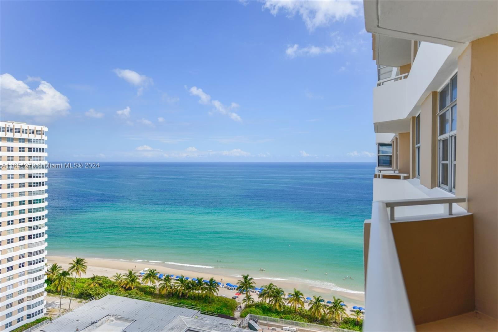 Real estate property located at 1980 Ocean Dr #20B, Broward, HEMISPHERES CONDO, Hallandale Beach, FL