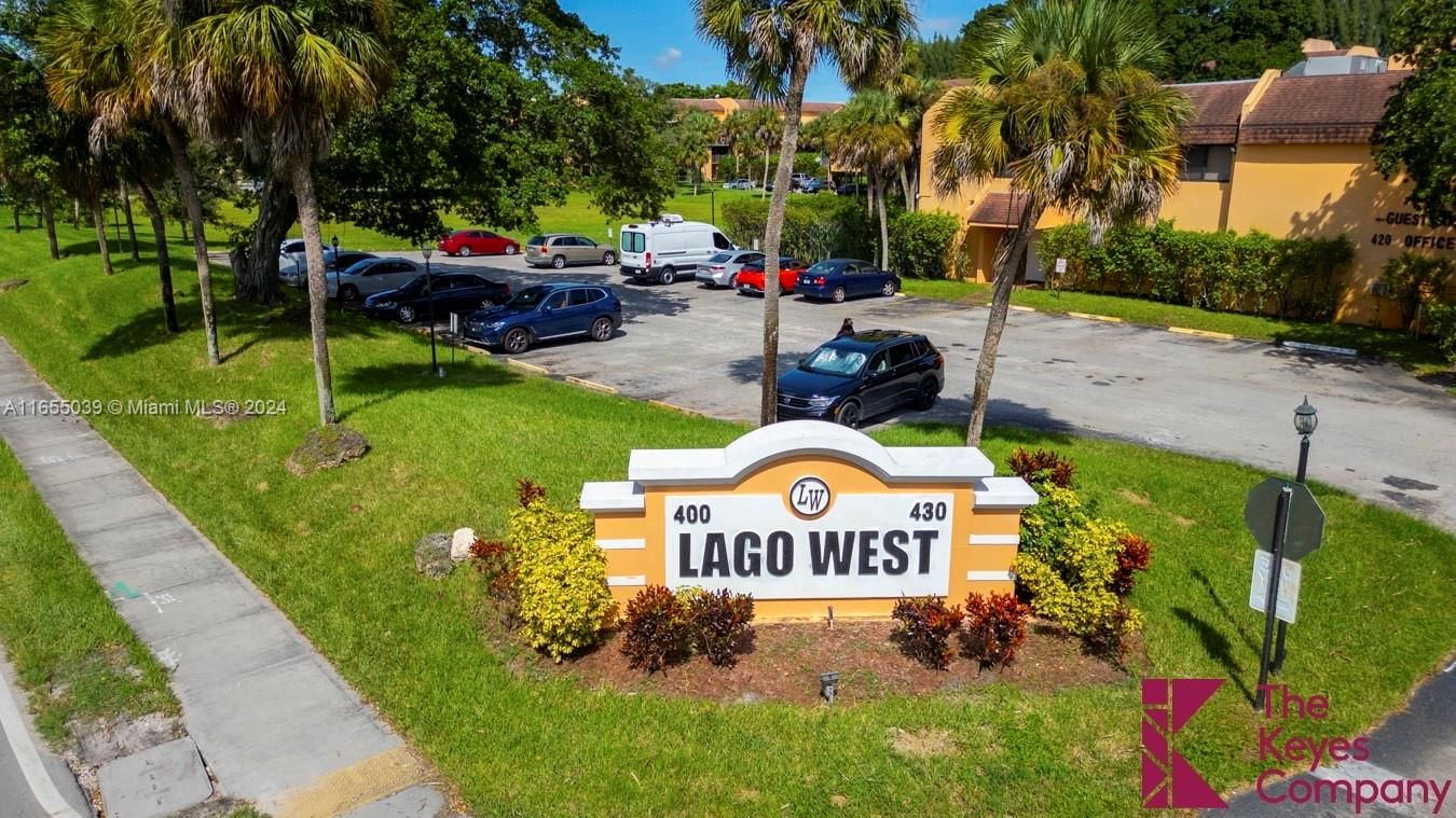 Real estate property located at 400 Commodore Dr #217, Broward, LAGO WEST CONDOMINIUM, Plantation, FL