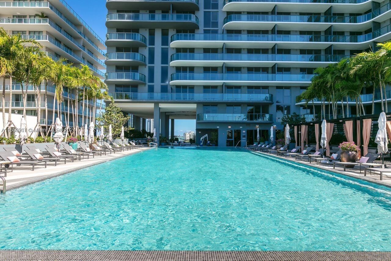 Real estate property located at 121 34th St #1110, Miami-Dade, 3401 MIDTOWN CONDO, Miami, FL