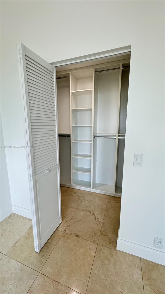 Real estate property located at 151 Crandon Blvd #838, Miami-dade, The Emeraldbay @ Key Colo, Key Biscayne, FL