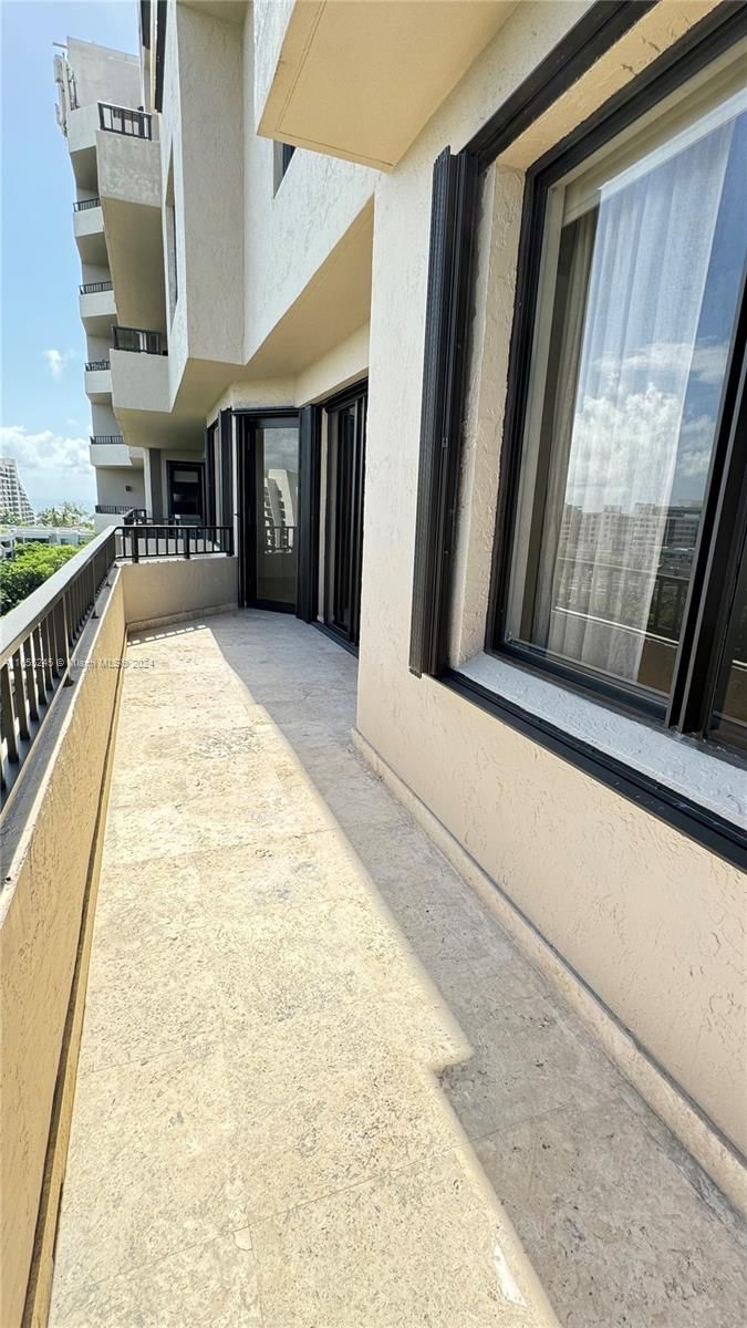 Real estate property located at 151 Crandon Blvd #838, Miami-dade, The Emeraldbay @ Key Colo, Key Biscayne, FL