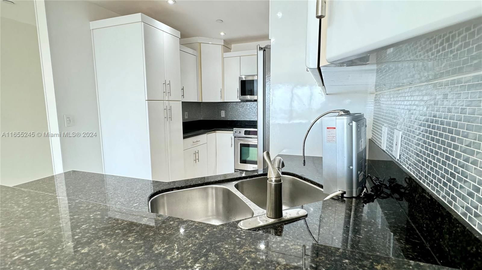 Real estate property located at 151 Crandon Blvd #838, Miami-dade, The Emeraldbay @ Key Colo, Key Biscayne, FL