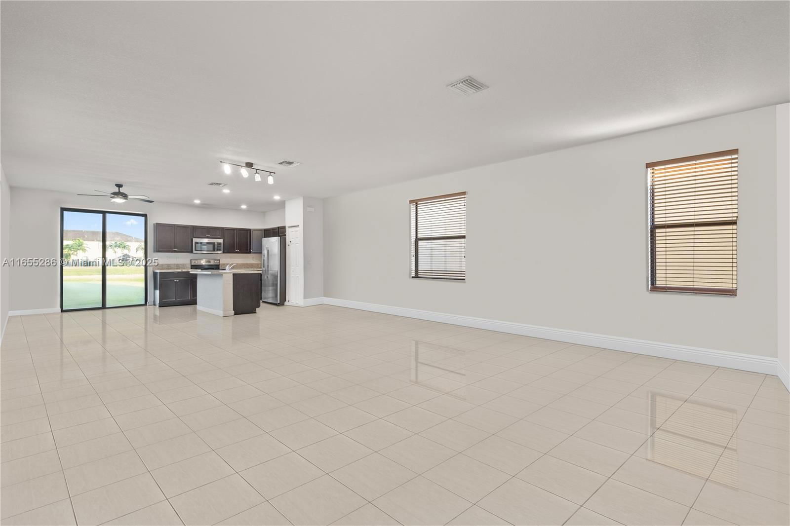 Real estate property located at 3761 2nd St, Miami-dade, Baywinds Of Hatteras, Homestead, FL