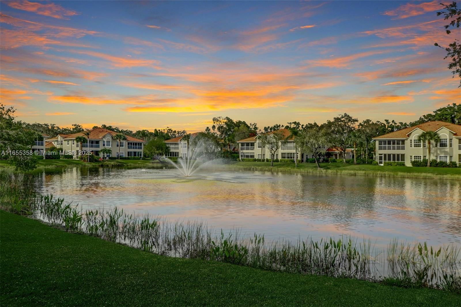 Real estate property located at 6195 Reserve Circle #1304, Collier, The Vineyards, Naples, FL