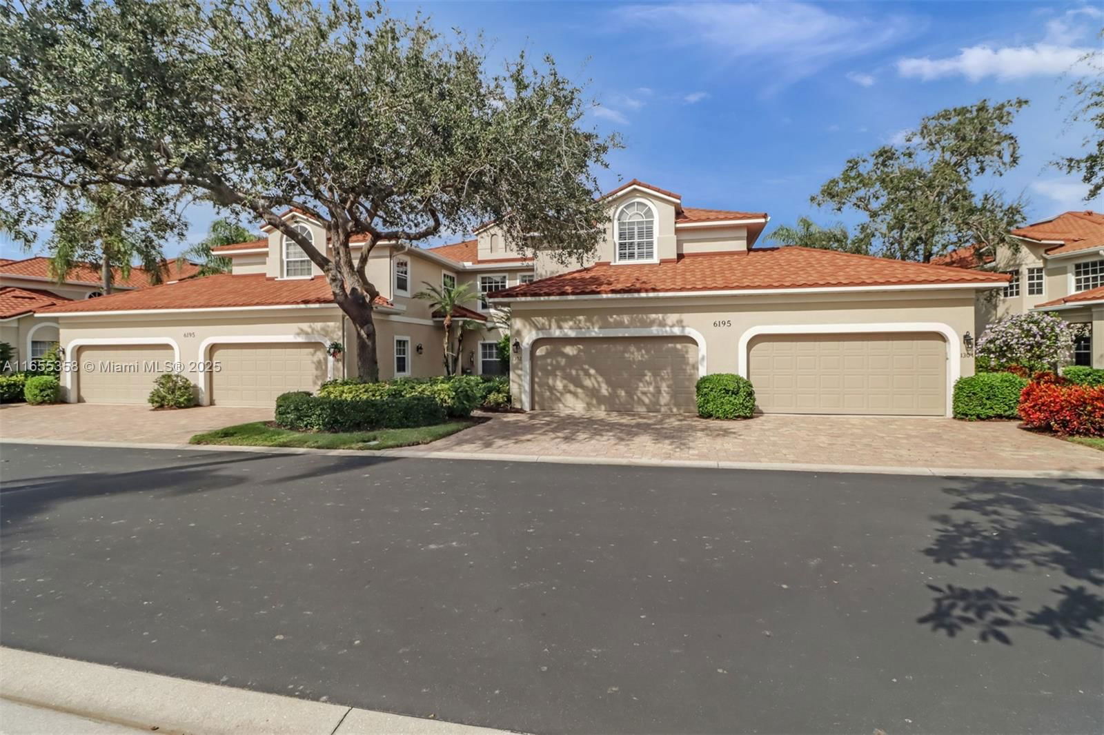 Real estate property located at 6195 Reserve Circle #1304, Collier, The Vineyards, Naples, FL