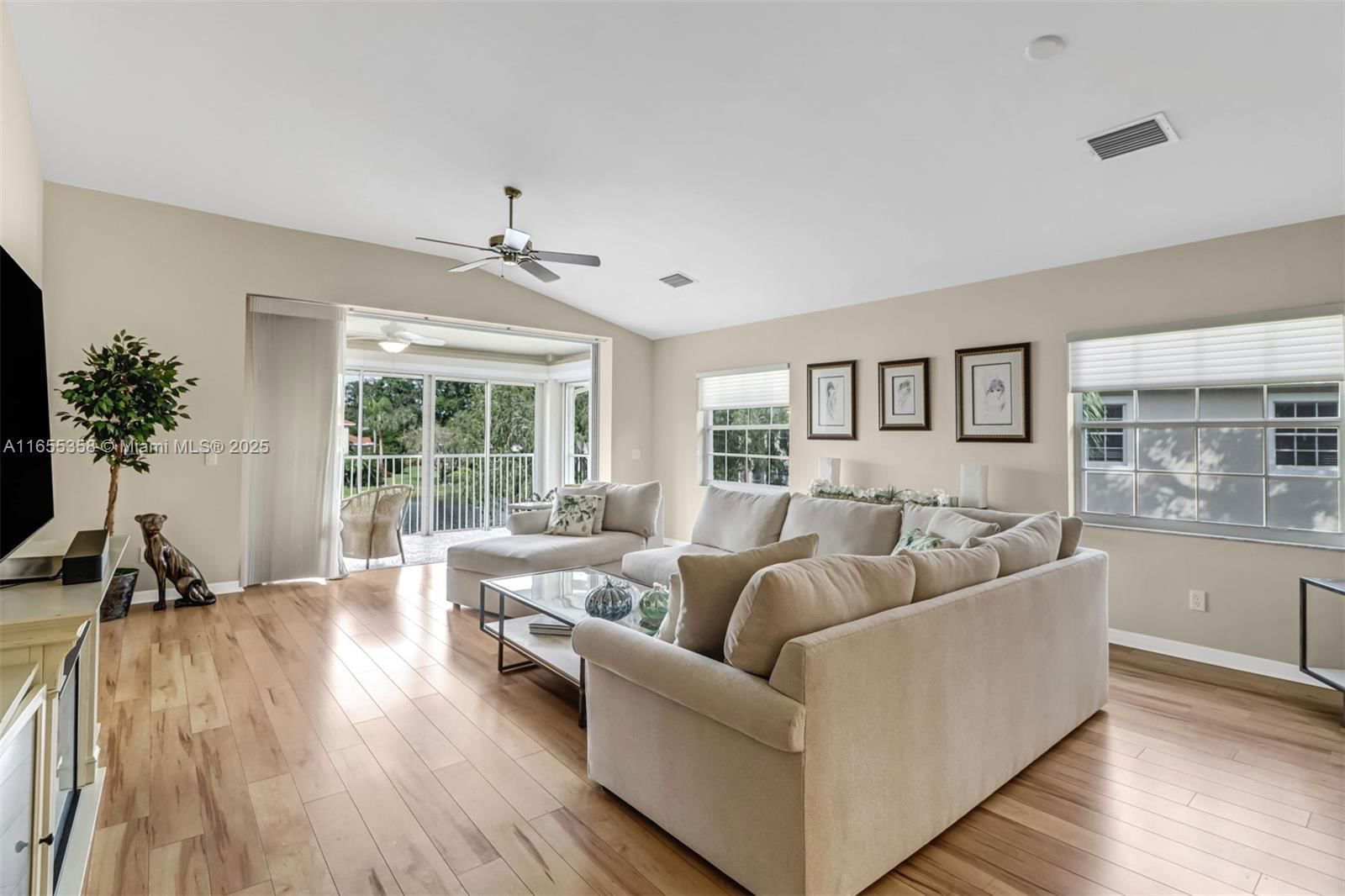 Real estate property located at 6195 Reserve Circle #1304, Collier, The Vineyards, Naples, FL