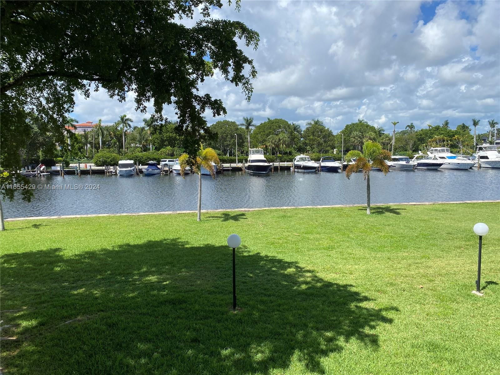 Real estate property located at 601 Three Islands Blvd #202, Broward, DESOTO PARK CONDO, Hallandale Beach, FL