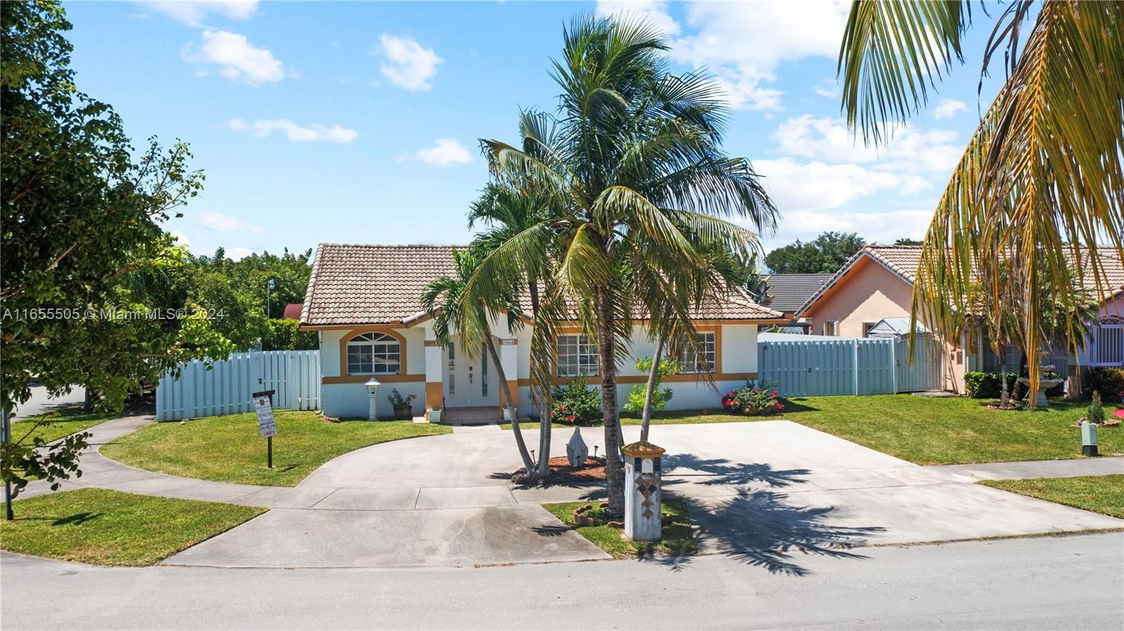 Real estate property located at 3864 145th Ave, Miami-Dade, COSAR SUB, Miami, FL