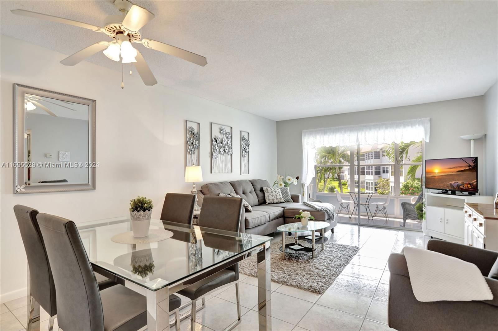 Real estate property located at 3501 47th Ave #516, Broward, ROSE GARDENS CONDO, Lauderdale Lakes, FL