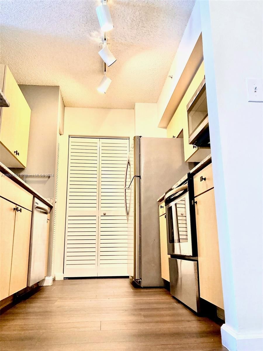 Real estate property located at 1919 Van Buren St #709A, Broward, Regent Park Condo, Hollywood, FL