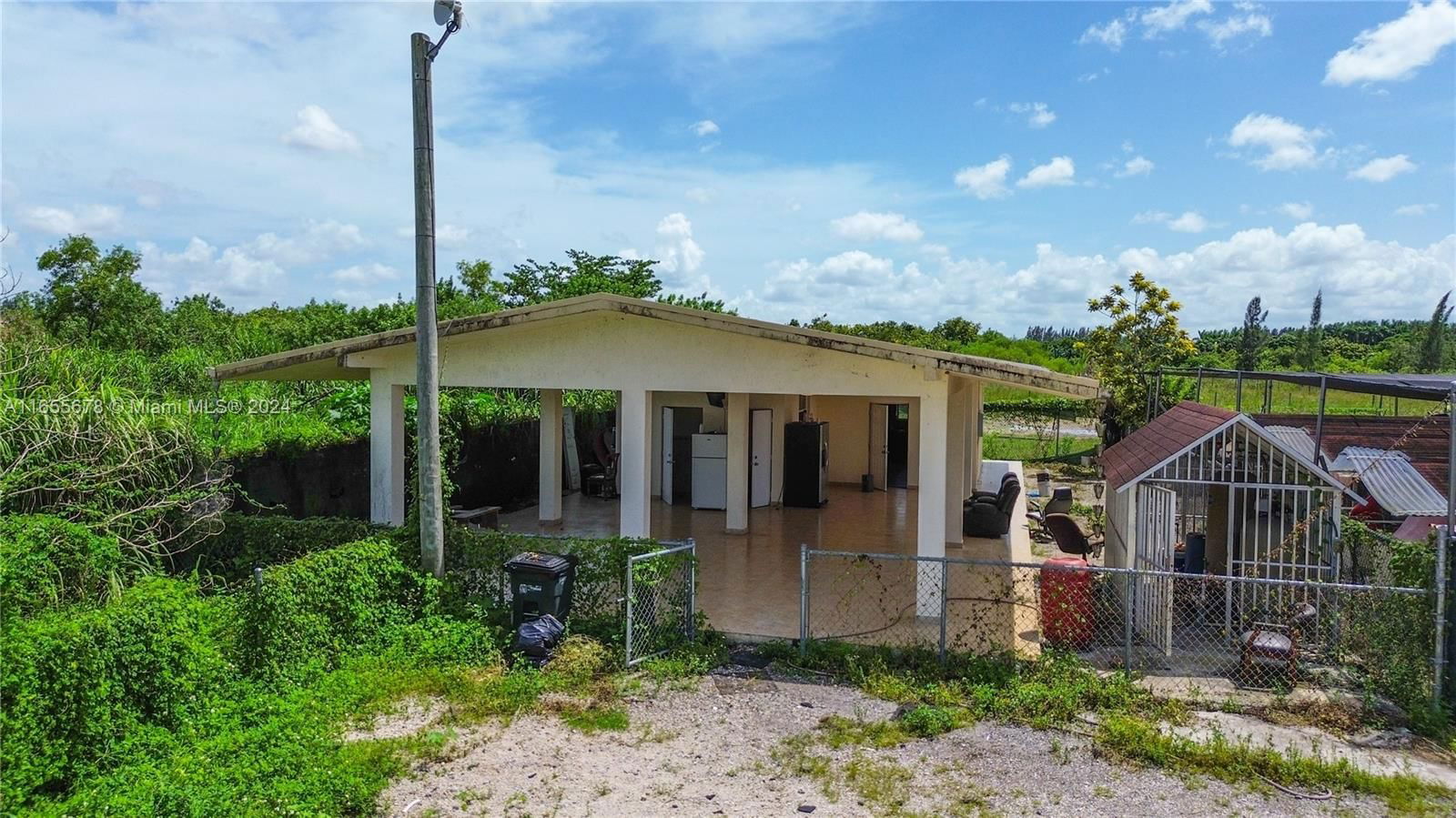 Real estate property located at 12355 199th Ave, Miami-dade, Miami, FL
