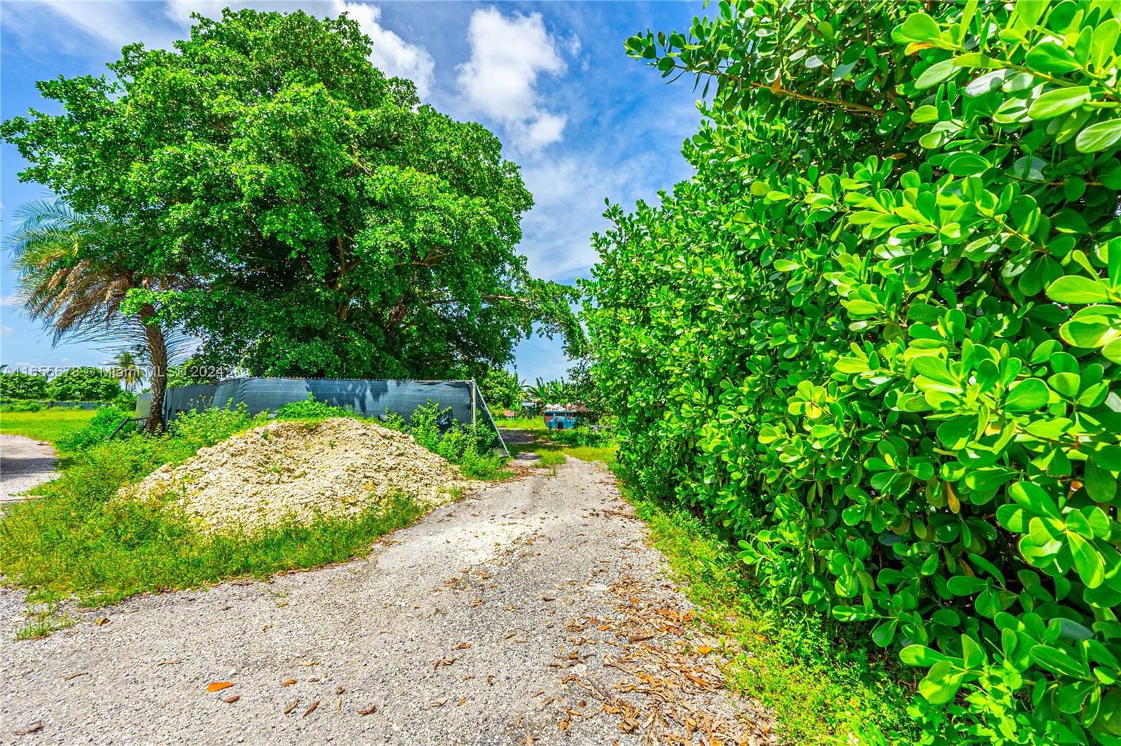 Real estate property located at 12355 199th Ave, Miami-dade, Miami, FL