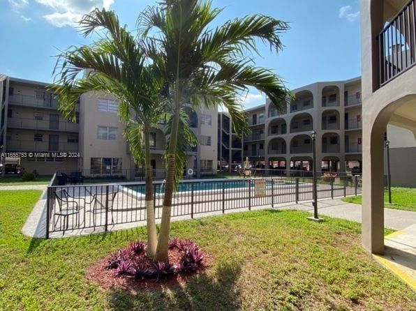 Real estate property located at 6215 20th Ave #414, Miami-Dade, ANDES CONDO, Hialeah, FL