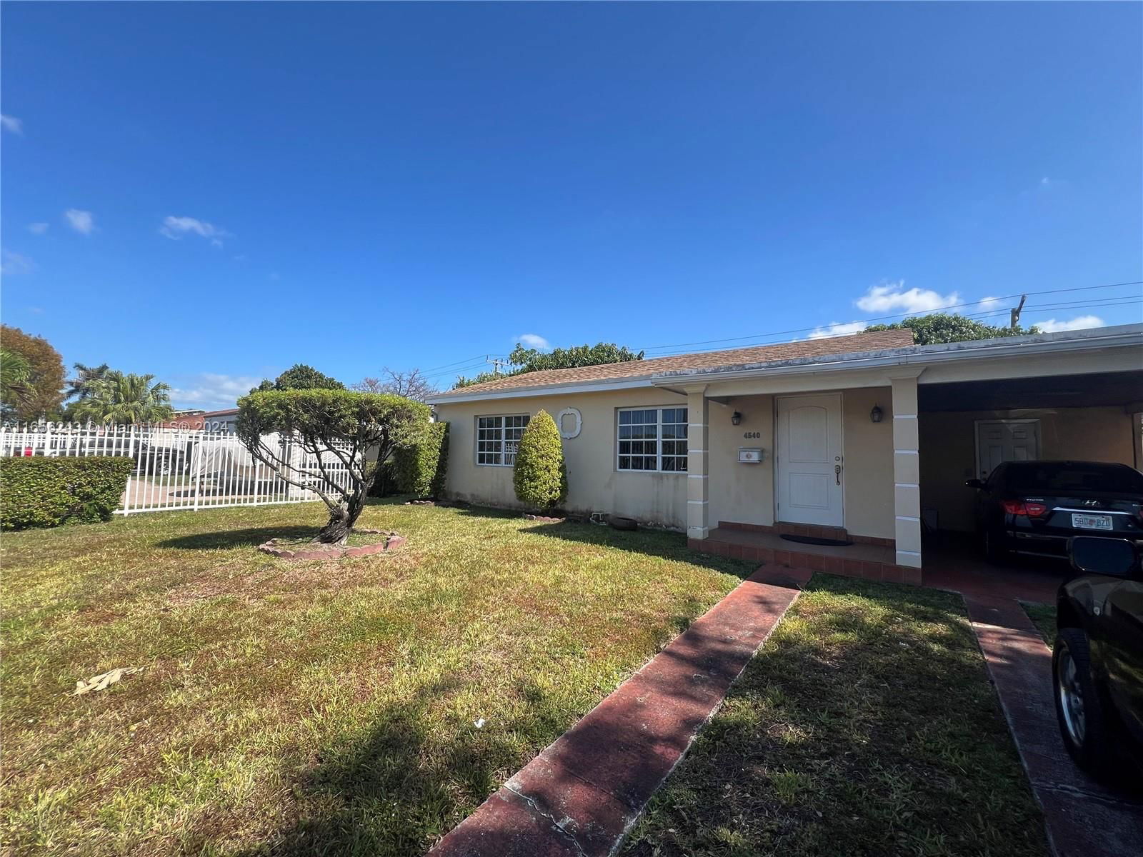 Real estate property located at 4540 6th St, Miami-Dade, MORRIS MANORS, Miami, FL