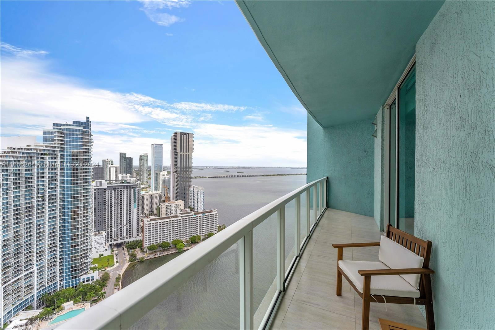 Real estate property located at 1900 Bayshore Dr #4008, Miami-Dade, QUANTUM ON THE BAY CONDO, Miami, FL