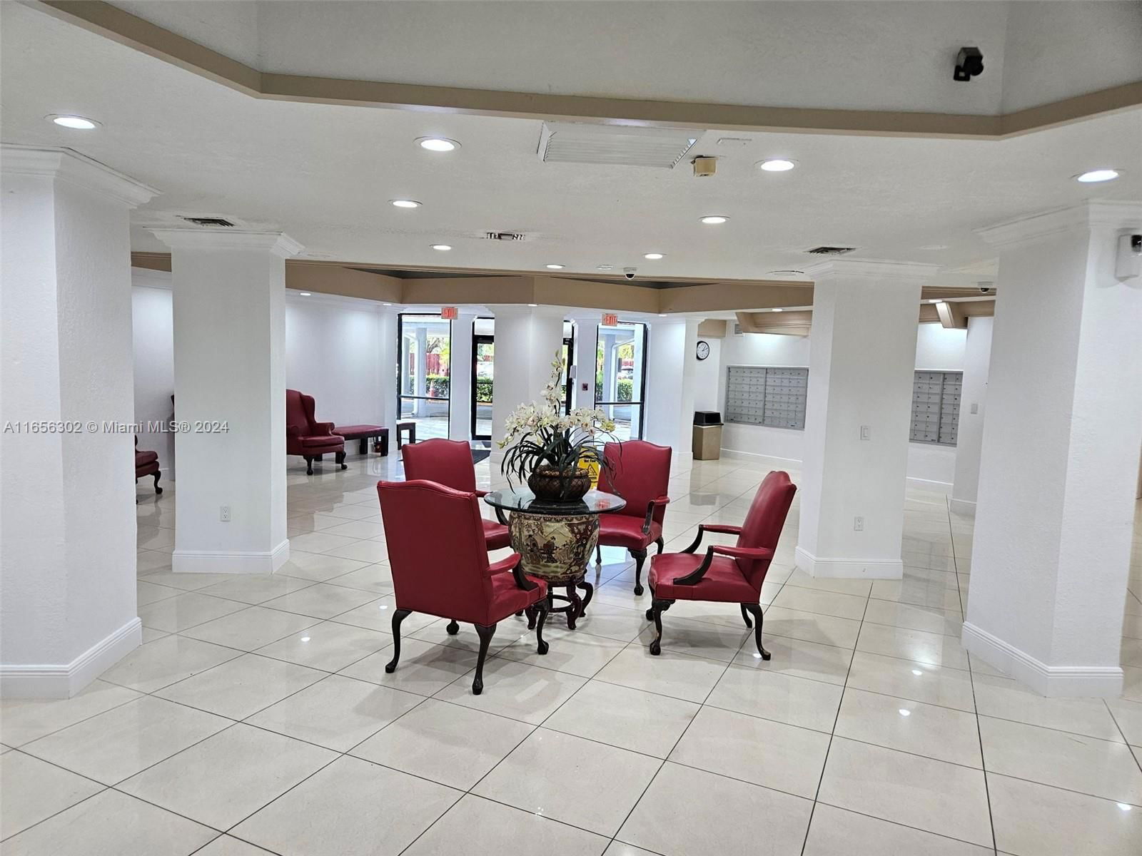 Real estate property located at 1300 Miami Gardens Dr #1020E, Miami-Dade, WILSHIRE CONDO, Miami, FL