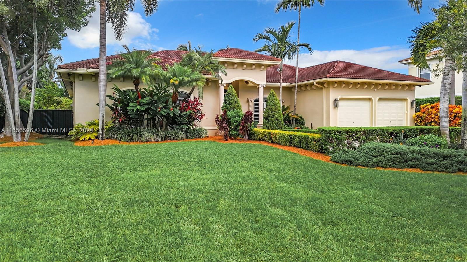 Real estate property located at 16541 84th Ct, Miami-Dade, FLAMINGO GARDENS ESTATES, Palmetto Bay, FL