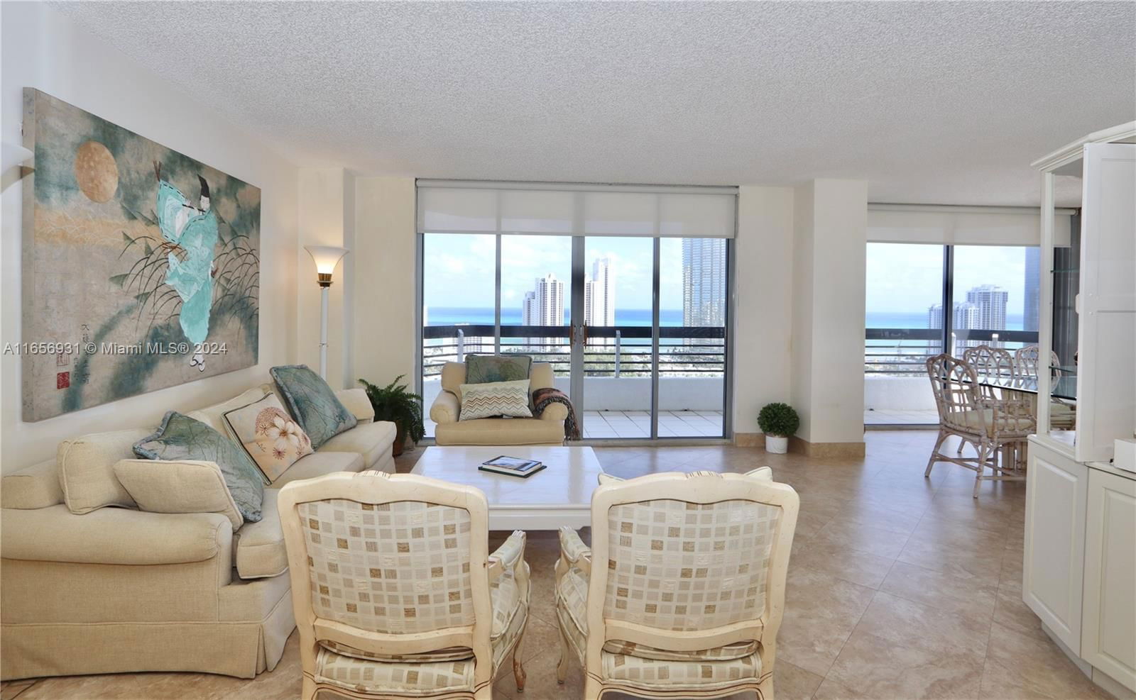 Real estate property located at 19195 36th Ct #2810, Miami-Dade, MYSTIC POINTE CONDO NO TW, Aventura, FL