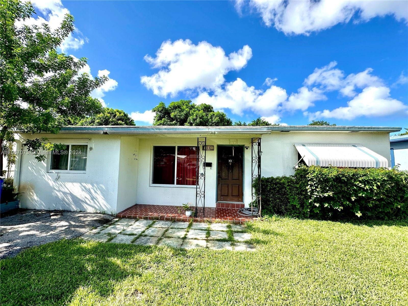 Real estate property located at 2843 Dewey St, Broward, SOUTH HOLLYWOOD AMD PLAT, Hollywood, FL