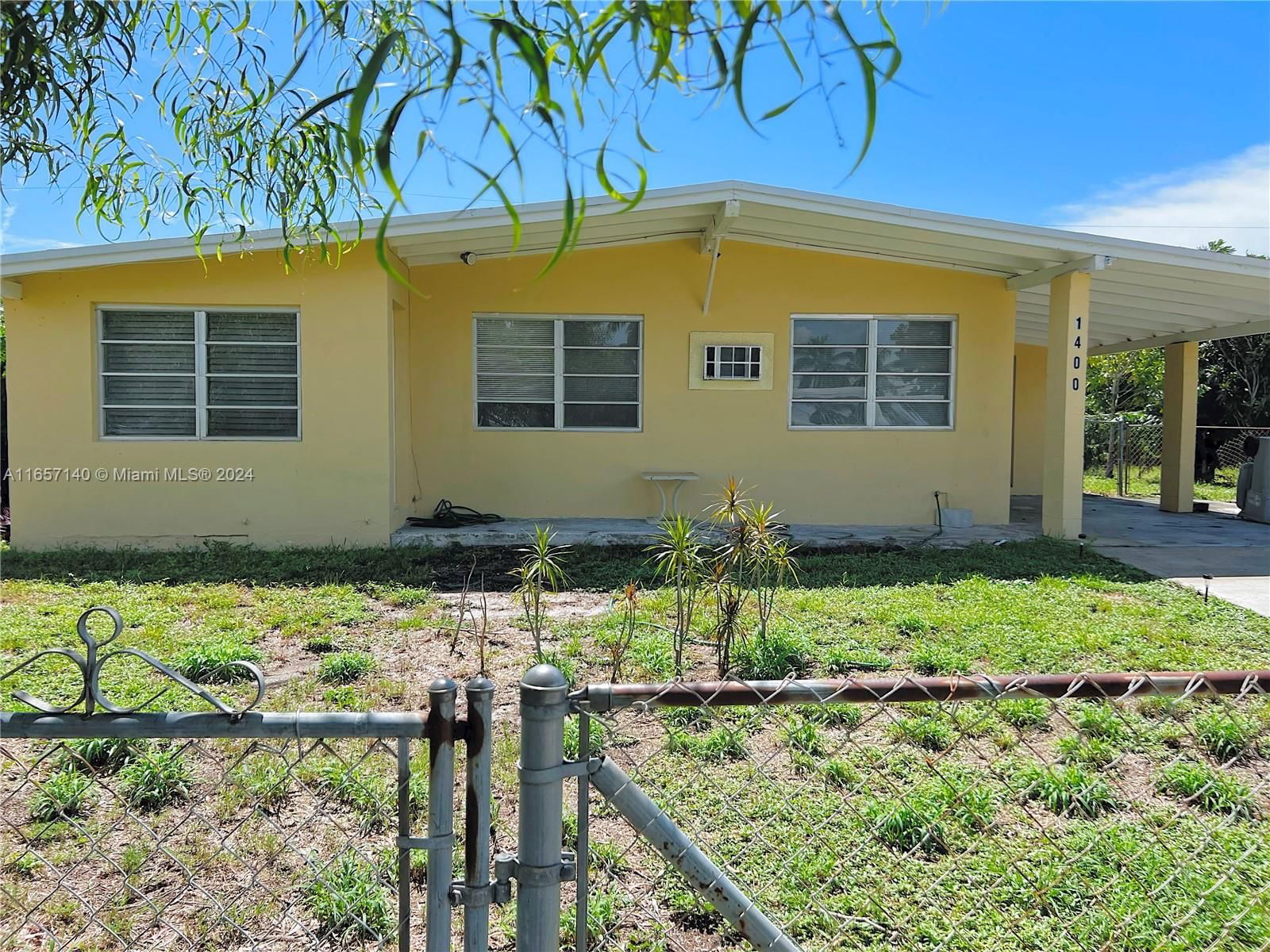 Real estate property located at 1400 NE 43rd Ct., Broward, Pompano Beach Highlands, Pompano Beach, FL