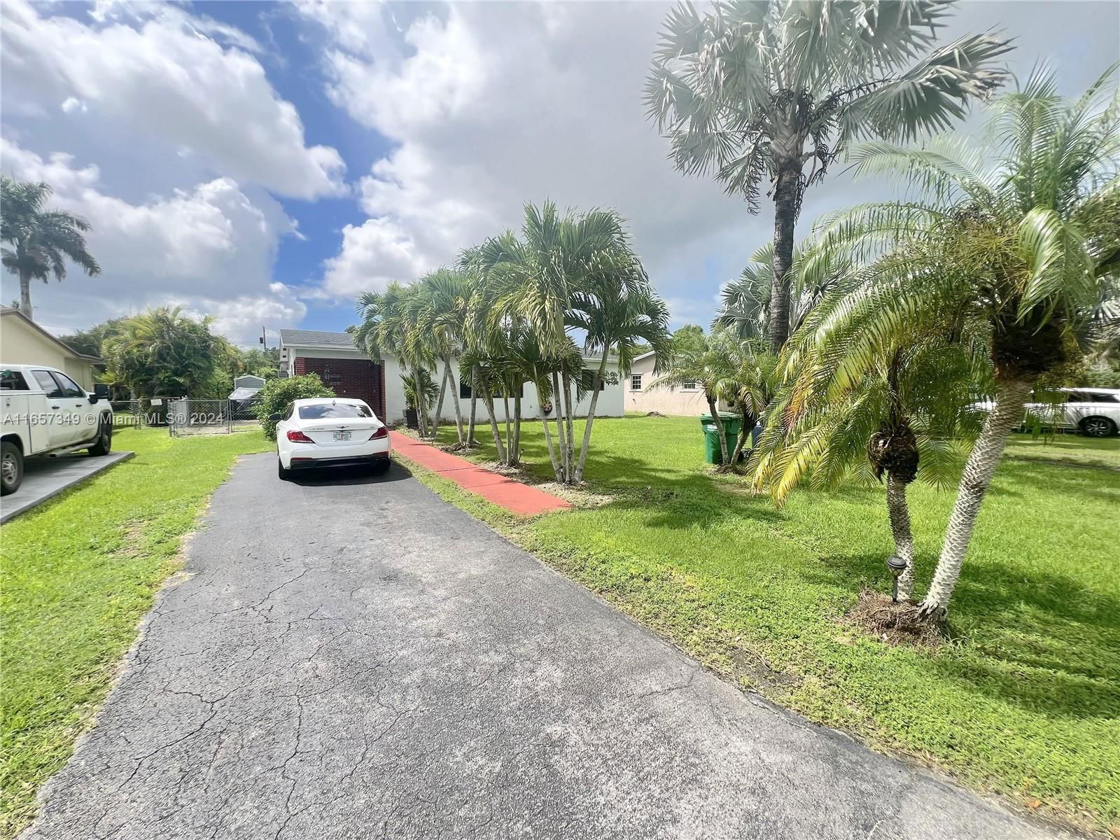 Real estate property located at 17230 301st St, Miami-Dade, MORRIS HOMESITES DIV 3, Homestead, FL