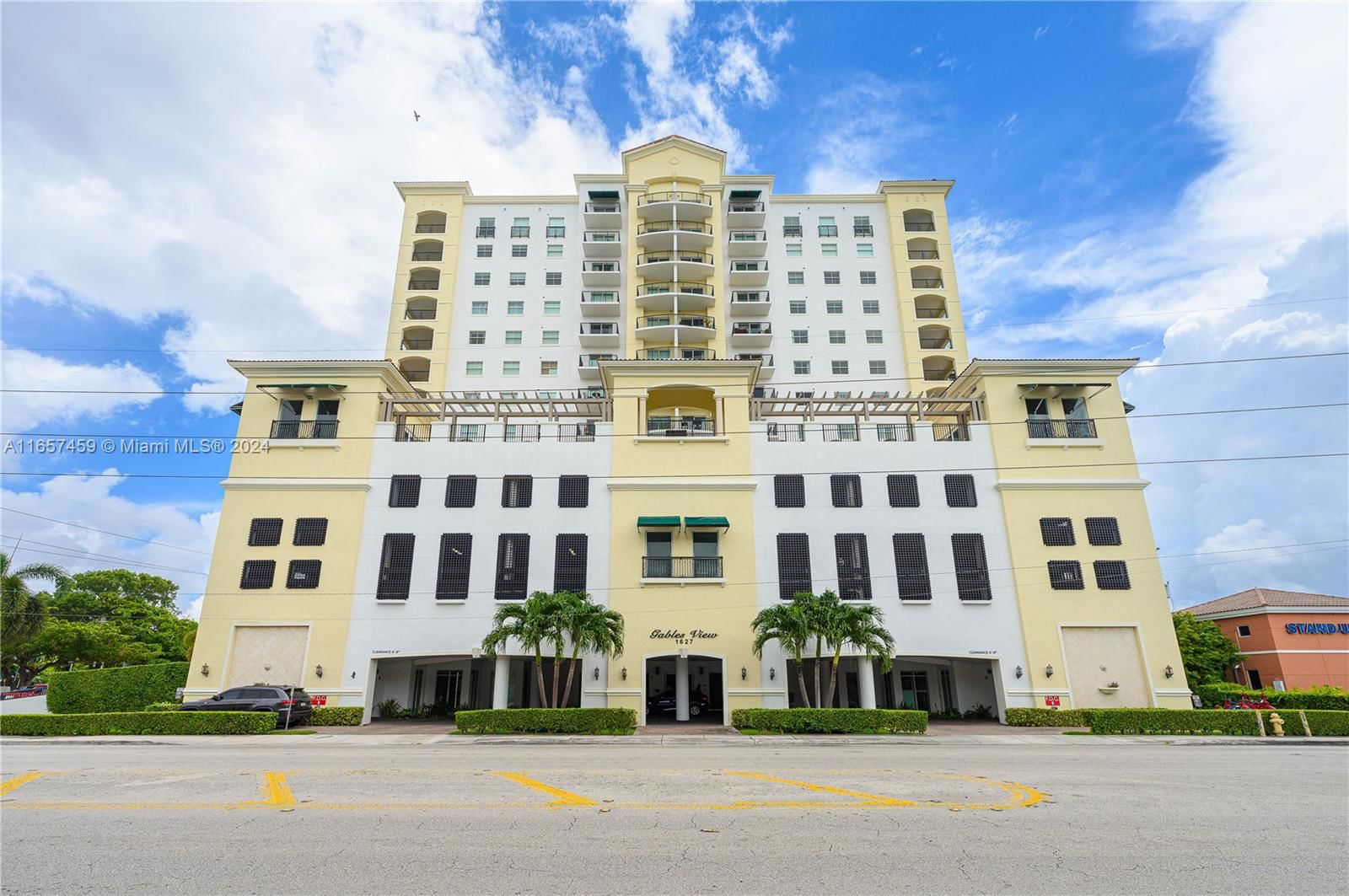 Real estate property located at 1627 37th Ave #304, Miami-Dade, GABLES VIEW CONDO, Miami, FL