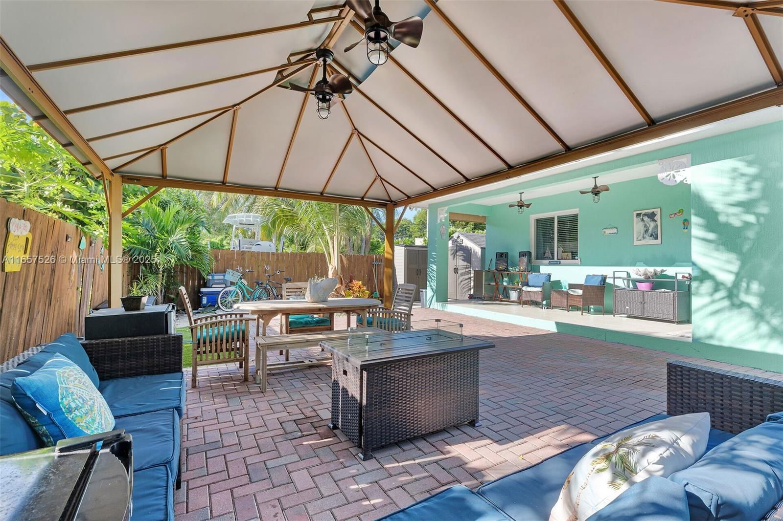 Real estate property located at 10 Rose Place, Monroe, Largo Gardens, Key Largo, FL