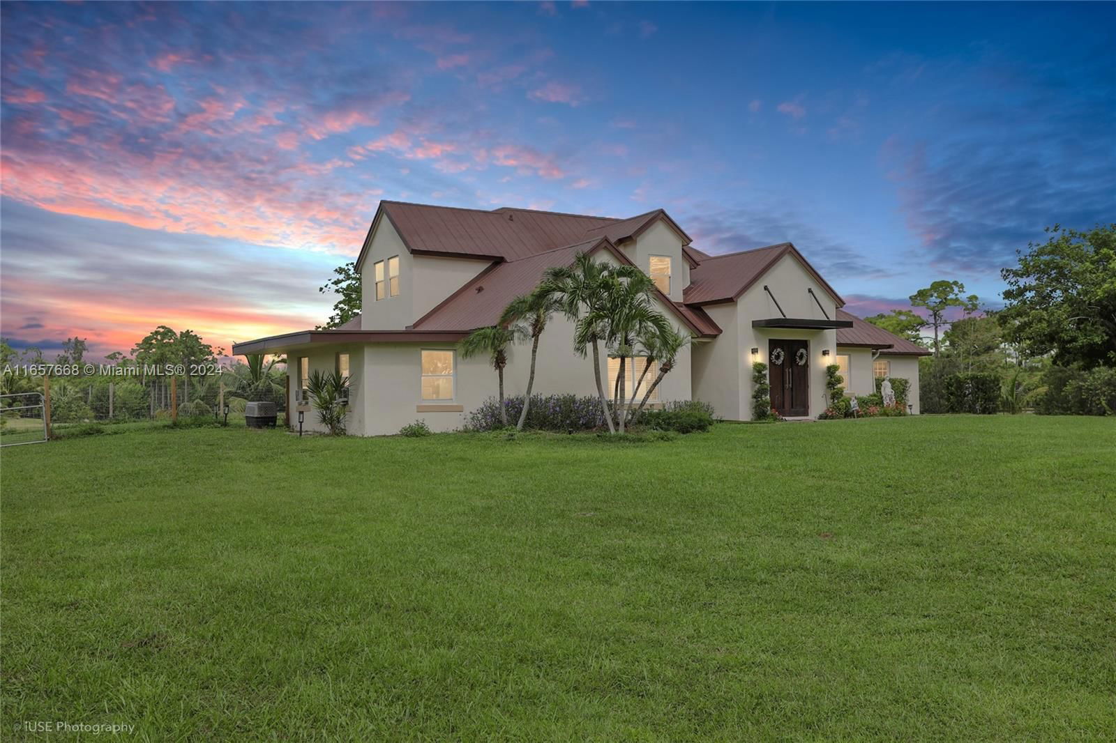 Real estate property located at 5681 Reynolds Rd, Palm Beach, HOMELAND, Wellington, FL