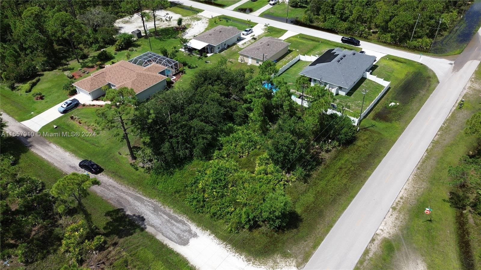 Real estate property located at 12350 Orantes Dr., Other, Trop G A, Other City - In The State Of Florida, FL