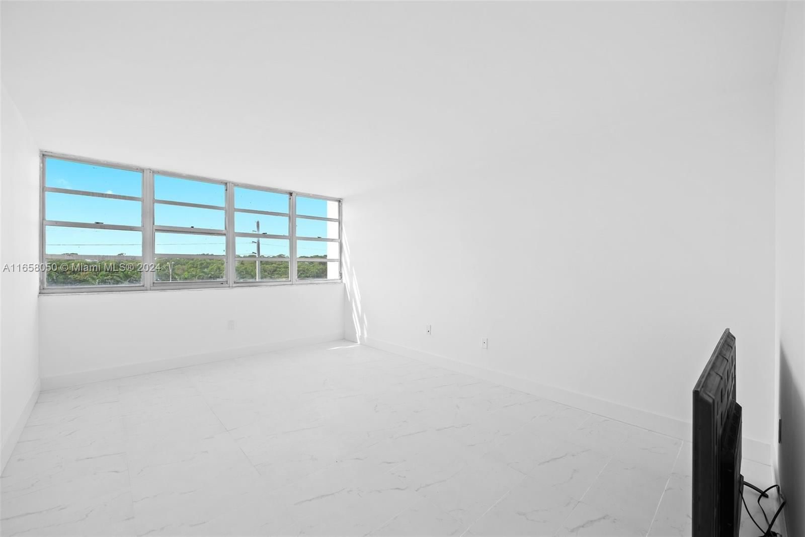 Real estate property located at 2841 163rd St #602, Miami-dade, Stratford House Condo, North Miami Beach, FL