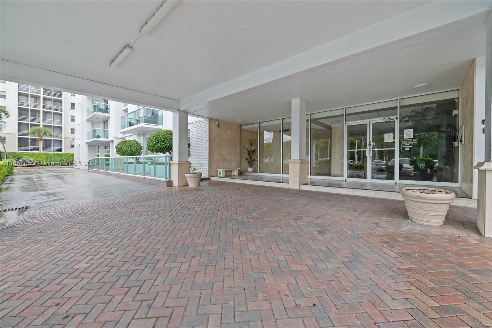 Real estate property located at 2841 163rd St #602, Miami-dade, Stratford House Condo, North Miami Beach, FL