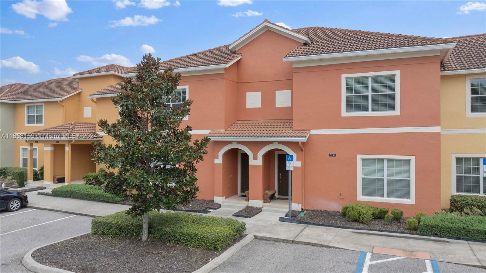 Real estate property located at 2941 Banana Palm Drive #2941, Osceola, PARADISE PALMS RESORT PH 4, Kissimmee, FL