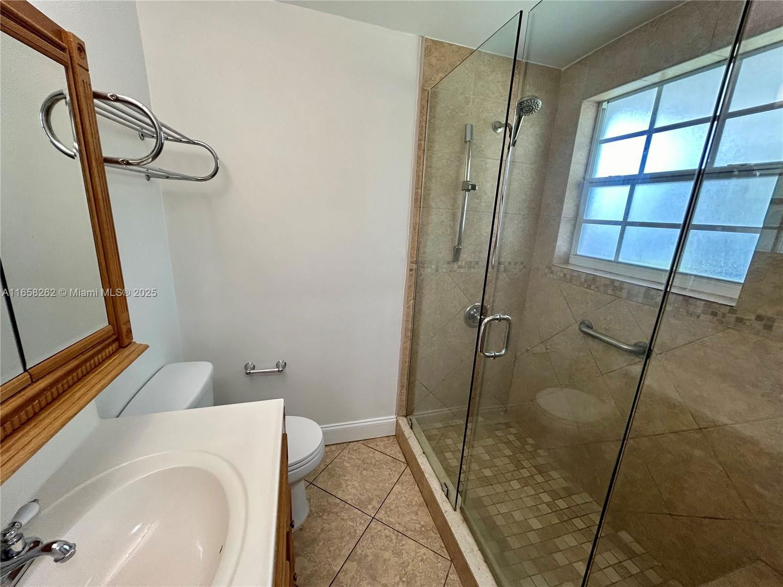 Real estate property located at 7601 16th Ter, Miami-dade, Harwood Village, Miami, FL