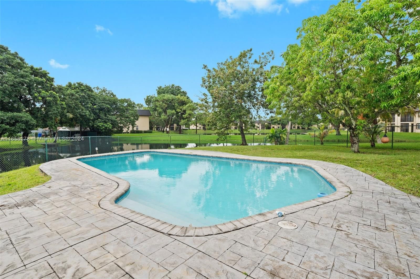 Real estate property located at 291 93rd Ave, Broward, PASADENA LAKES SOUTH, Pembroke Pines, FL