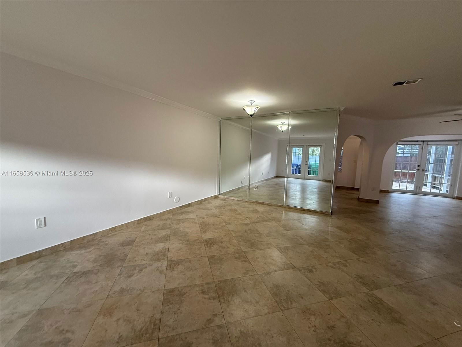 Real estate property located at 14267 97th Ter, Miami-dade, La Jolla West, Miami, FL
