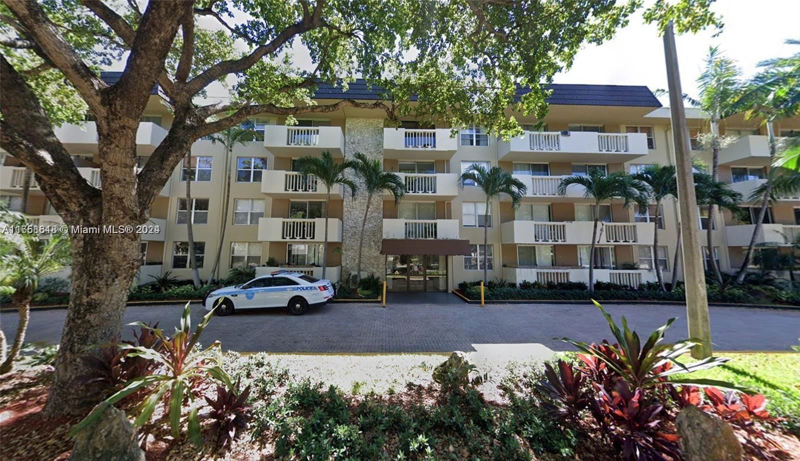 Real estate property located at 1800 Sans Souci Blvd #201, Miami-Dade, BAYVIEW PALMS CONDO, North Miami, FL